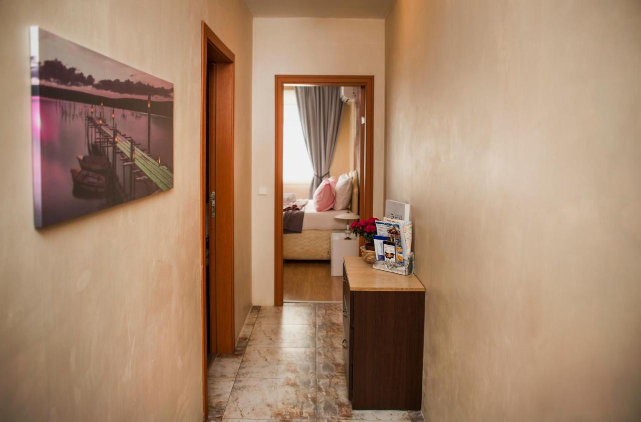 Lucky 7 - Comfort,Clean ,Cosy Apartment Ruse Exterior photo